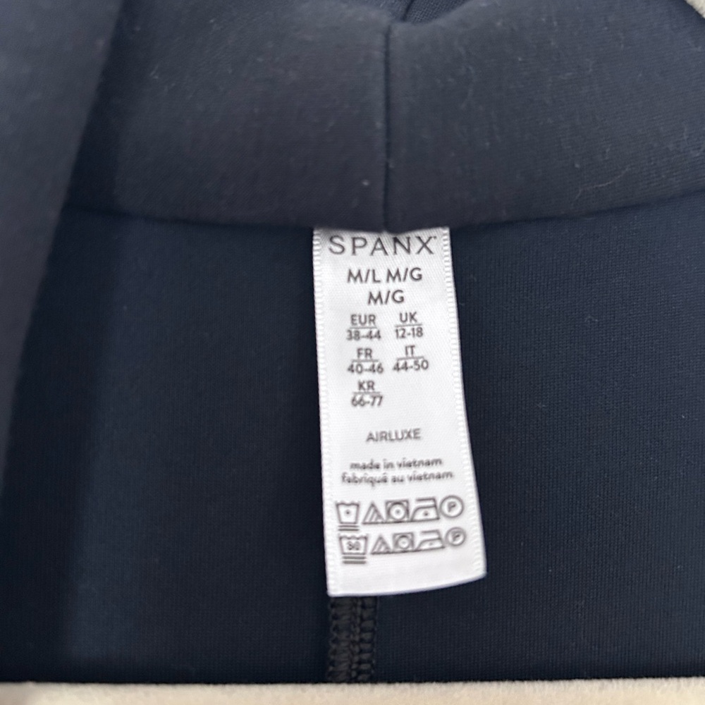 Spanx Air Essentials Black Open Front Draped Cardigan Size M/L - Picture 4 of 4